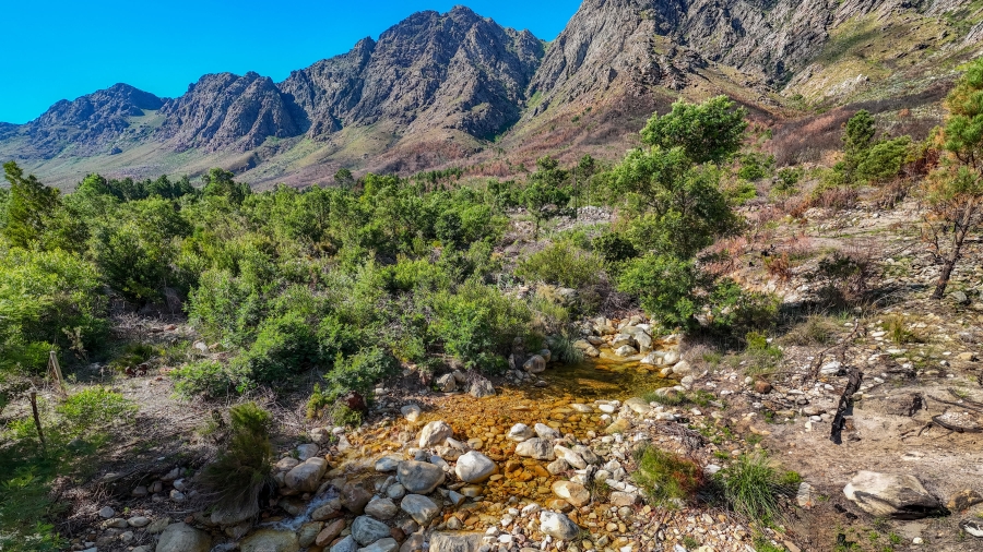 7 Bedroom Property for Sale in Franschhoek Western Cape